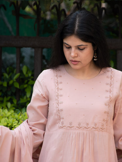 Peach Kurta Set with Pants and Dupatta