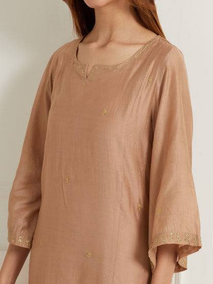 GOLDEN BROWN EMBROIDERED WITH HANDWORK CHANDERI KURTI