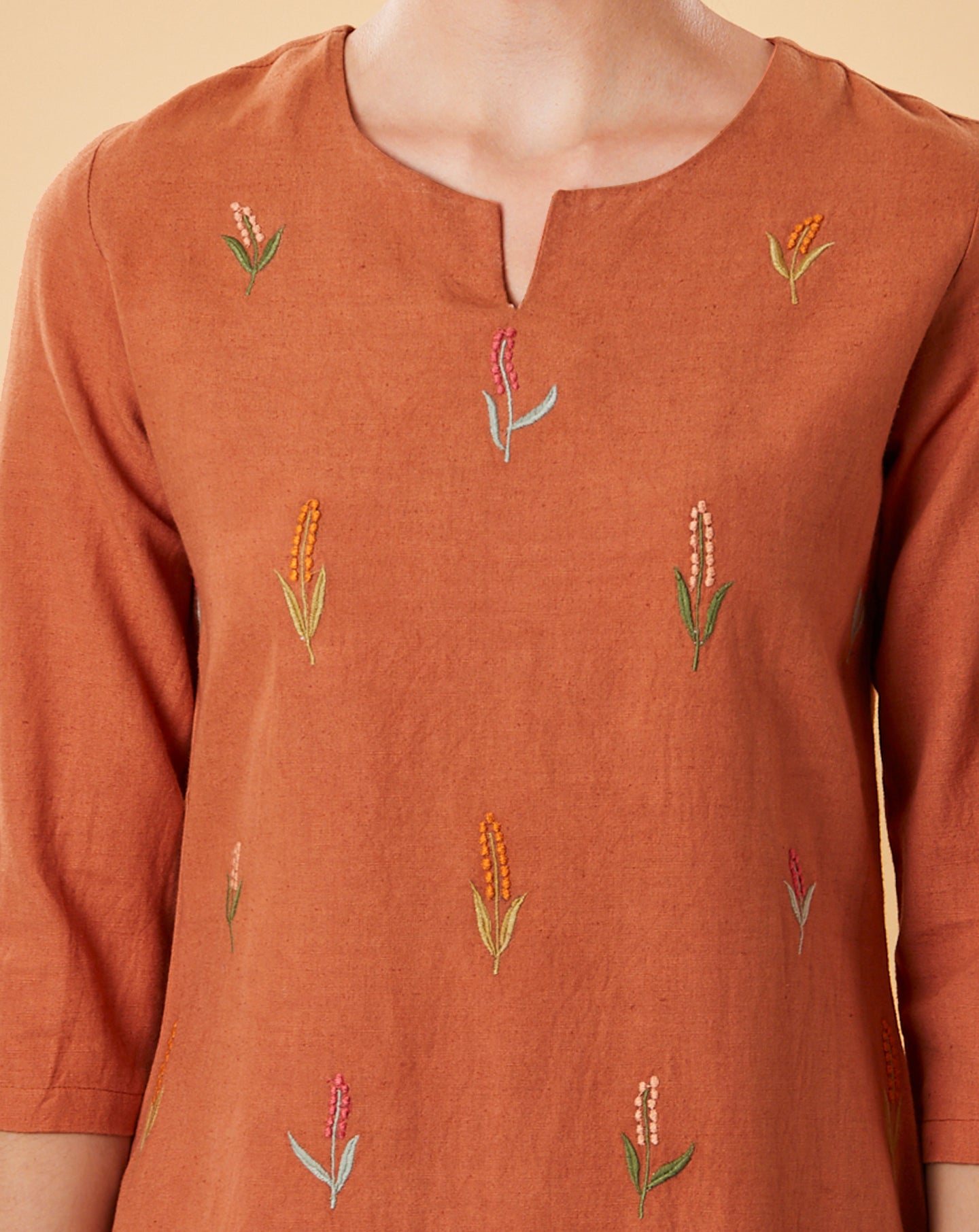 ORANGE EMBROIDERED COTTON LINEN KURTA WITH PANTS